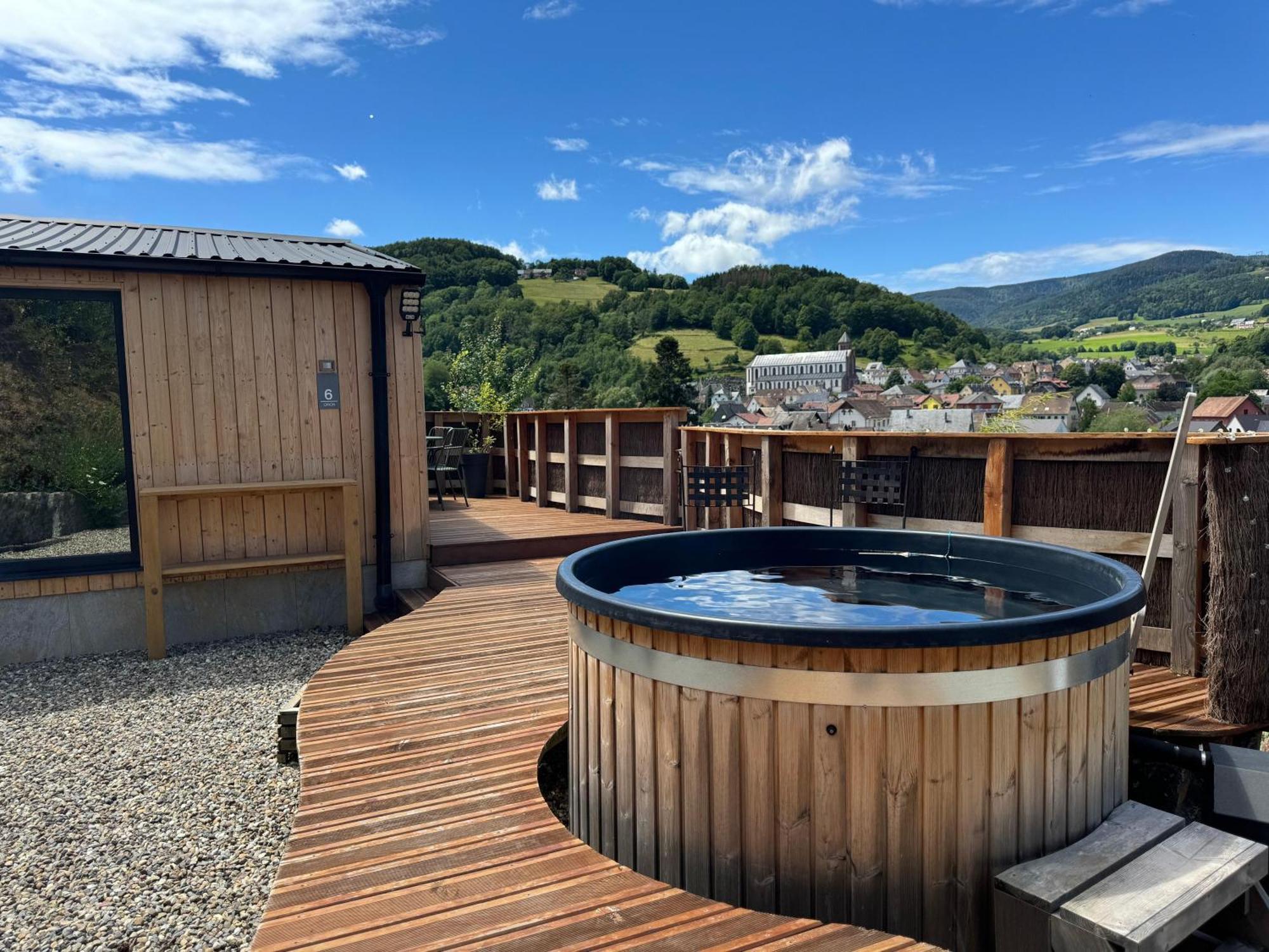 Ferienhaus Domaine Des Constellations - Tiny & Bains Nordiques *